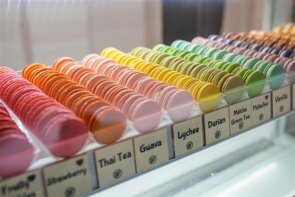 Colorful Macarons